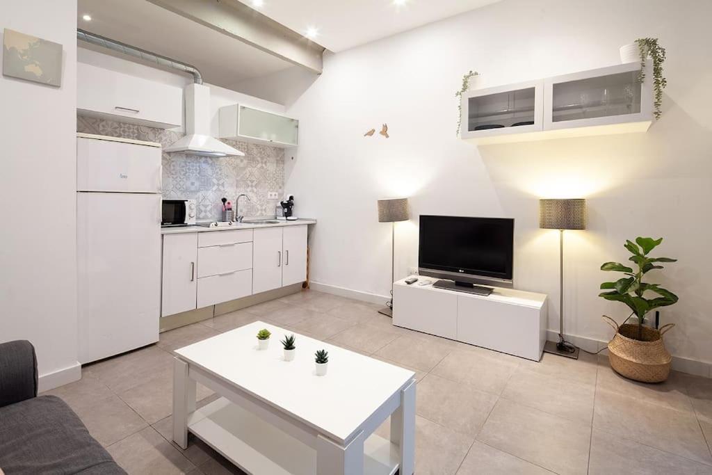 Loft Next To Calle Betis, Best Area Of Seville-Sevillarooms 外观 照片
