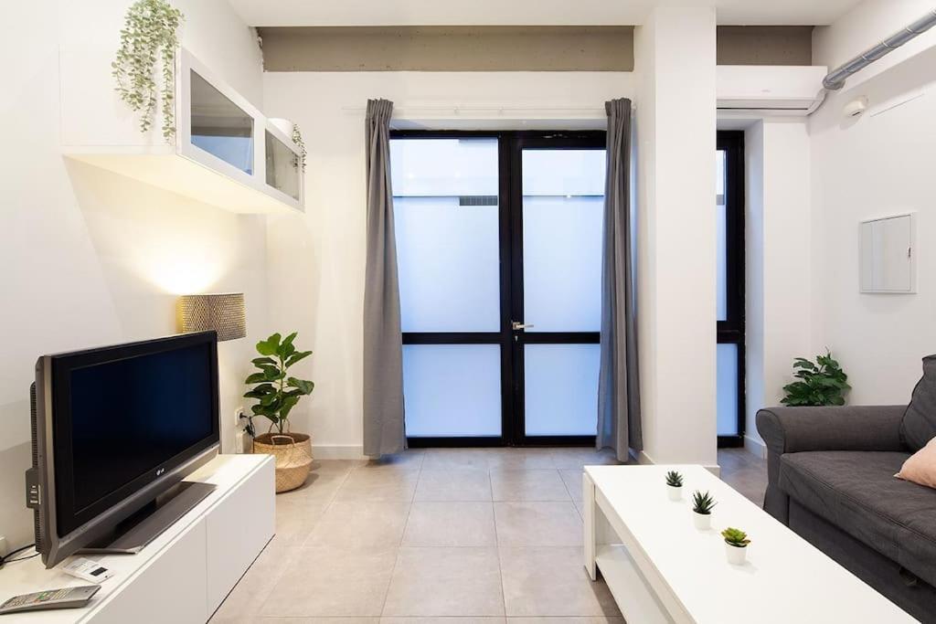 Loft Next To Calle Betis, Best Area Of Seville-Sevillarooms 外观 照片